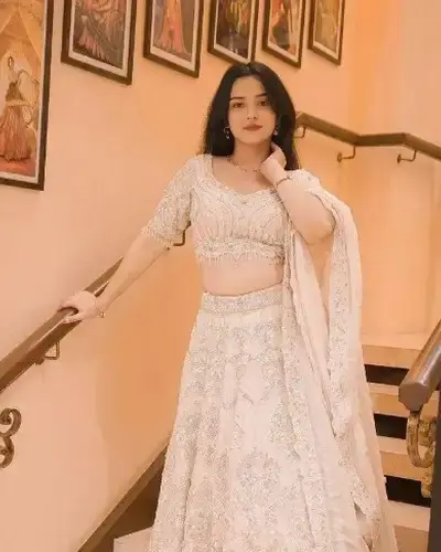 Escort Asind